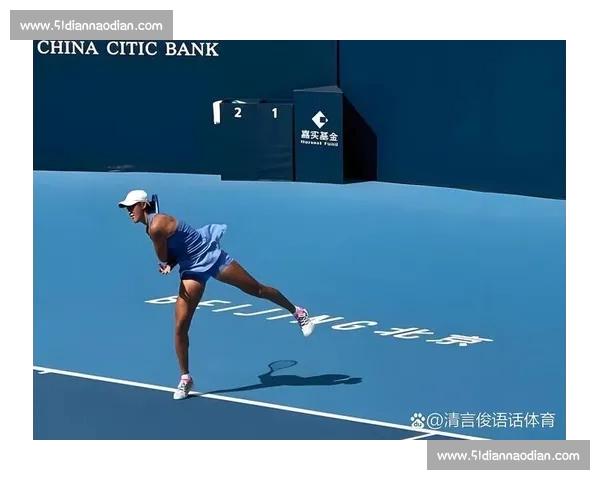 激烈对决：网球赛场上选手技术与心理的全面较量